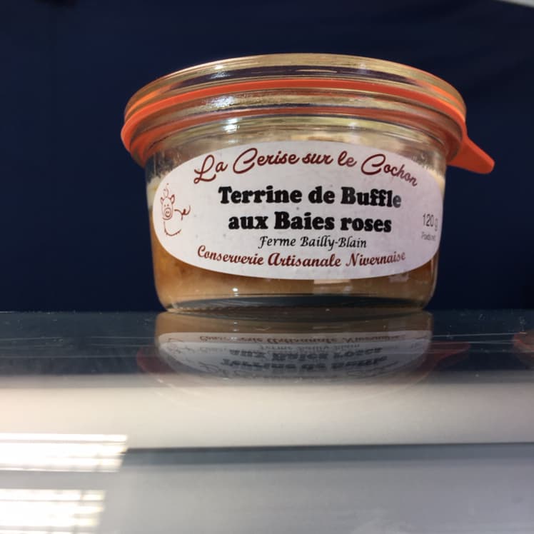 Terrine de buffle aux baies Roses